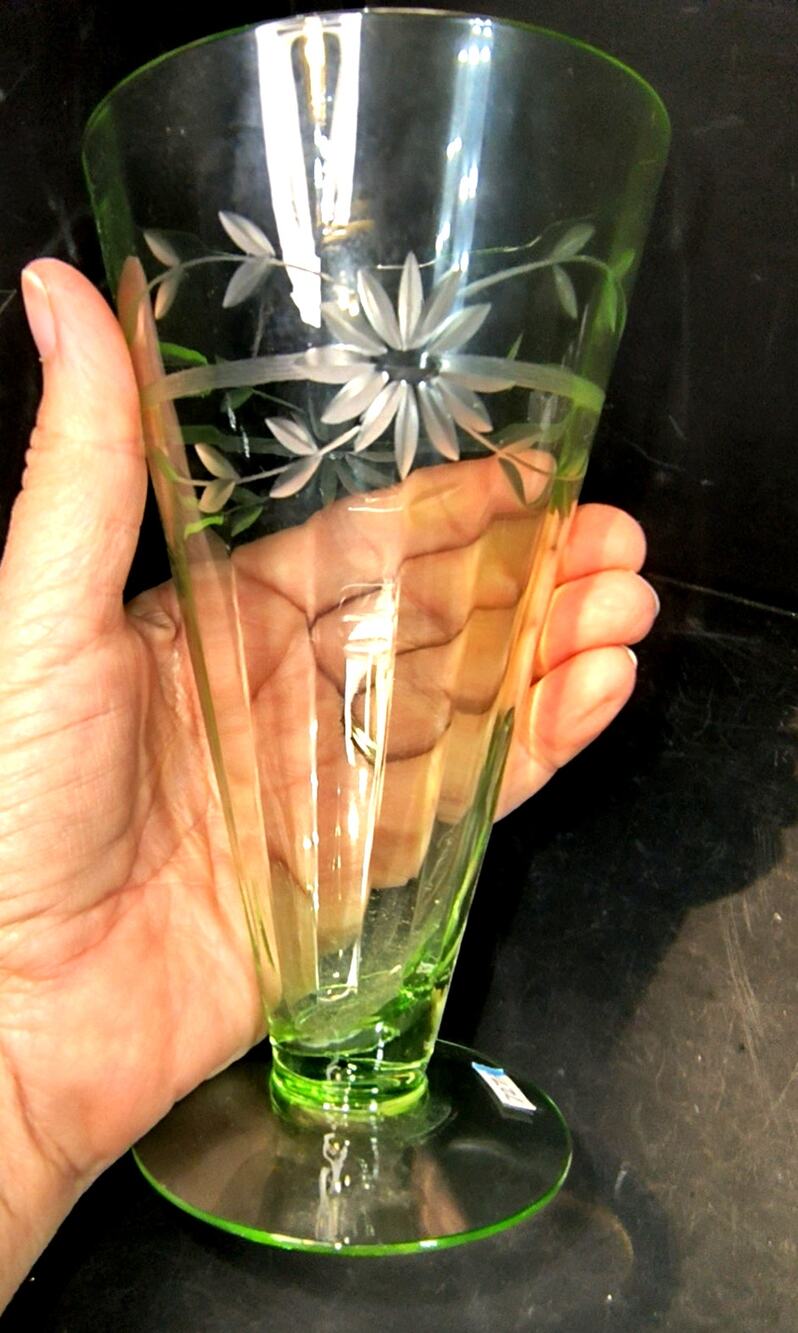 727. Etched Floral Federal Footed Ice Cream Glasses UV Reactive